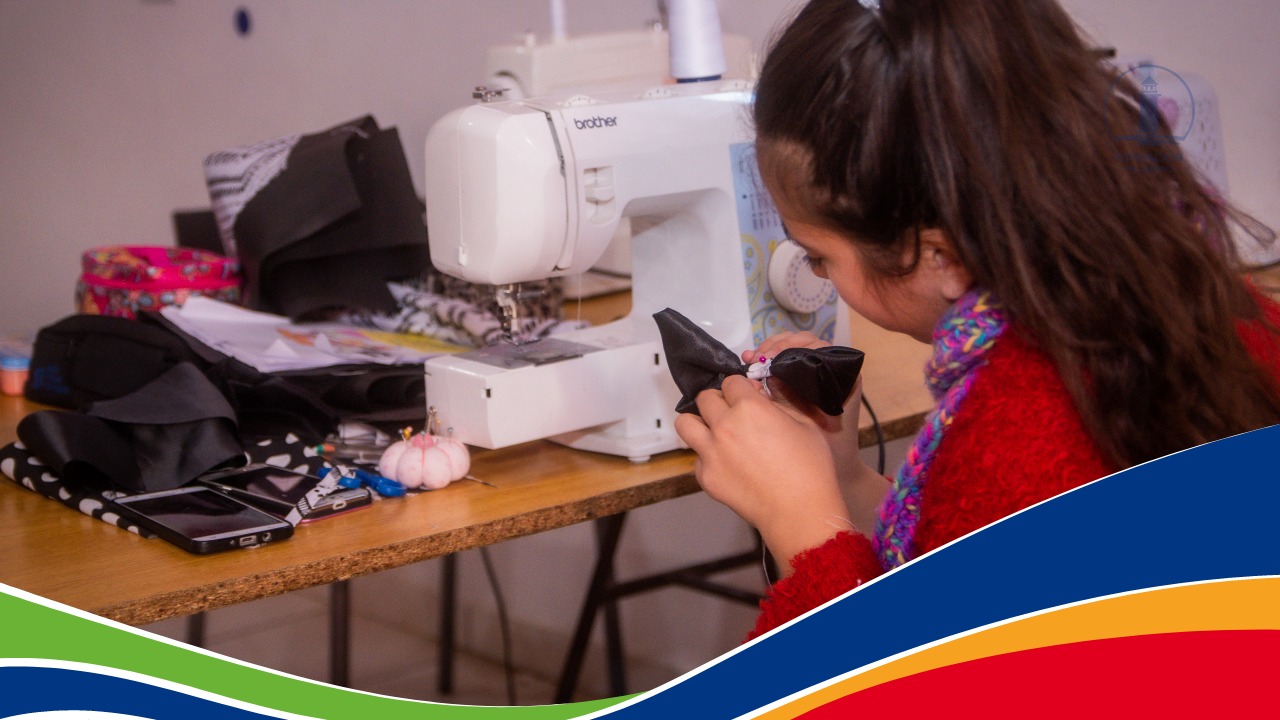 FINALIZÓ EL TALLER DE COSTURA EN EL BARRIO DIVINA PROVIDENCIA