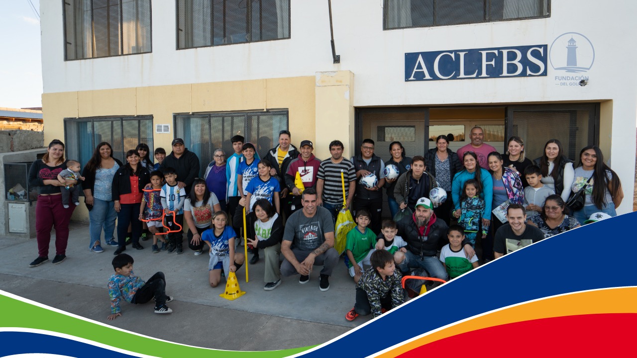 FUNDACIÓN DEL GOLFO ENTREGÓ DONACIONES A CLUBES DE FÚTBOL DE LOCALIDADES PROVINCIALES